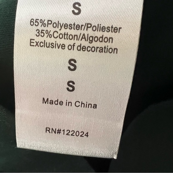 NFL Team Apparel Green Bay Packers Unisex Solid Scrub Set - Picture 10 of 11